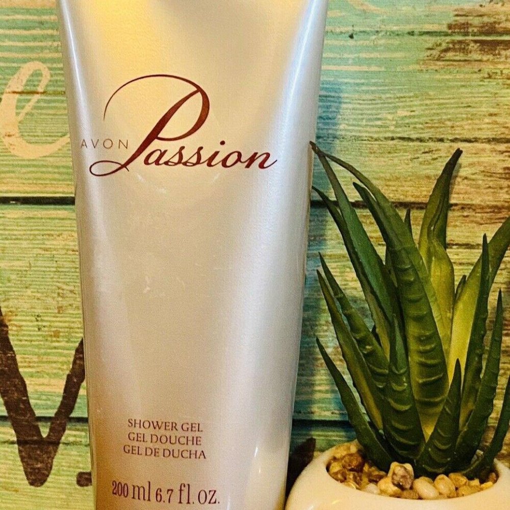 🔥 Avon Passion Shower Gel 6.7 oz 200 ML Sealed